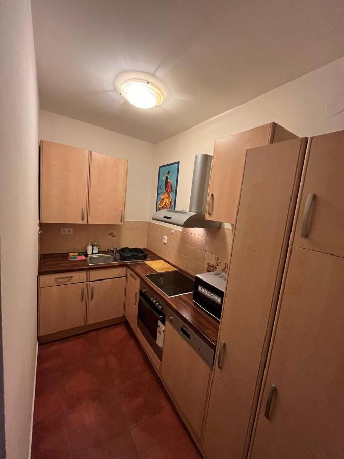 Apartments Spolkova Брно Экстерьер фото